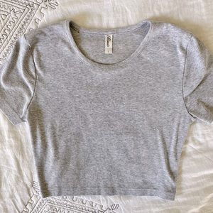 Cute grey summer crop top!